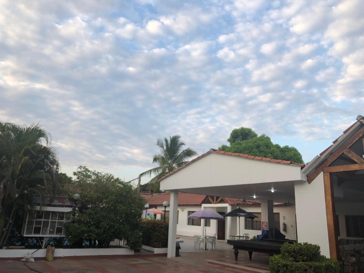 Hotel Villa Ricaurte Exterior photo